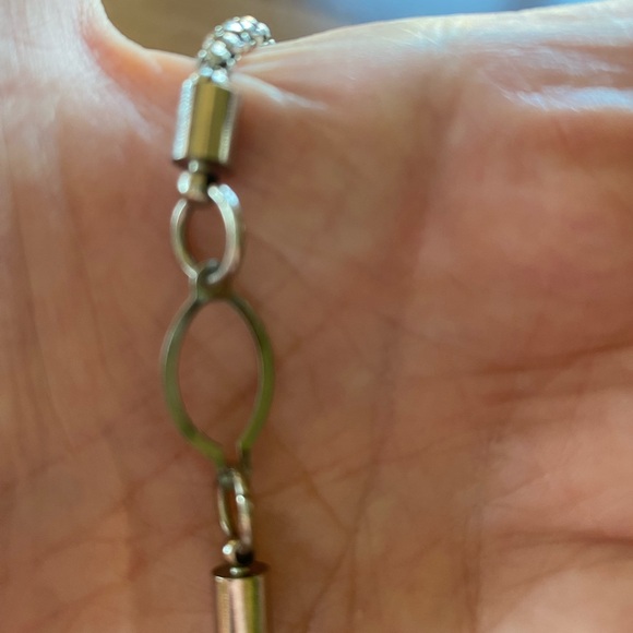 Unbranded Women’s Necklace - Picture 3 of 3